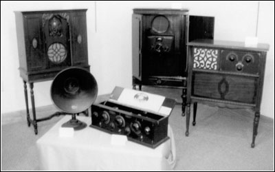 1920s battery radios and consoles